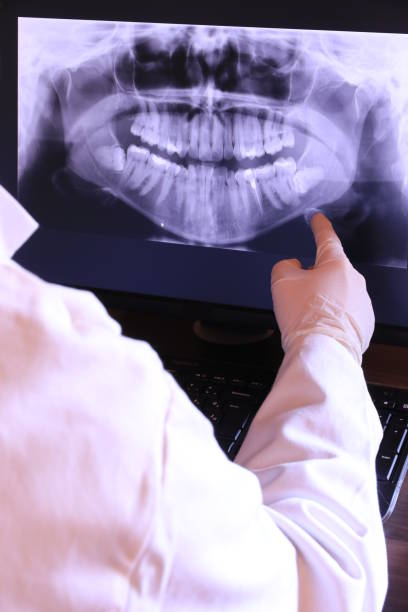 Best Pediatric Emergency Dentist in South Paris, ME